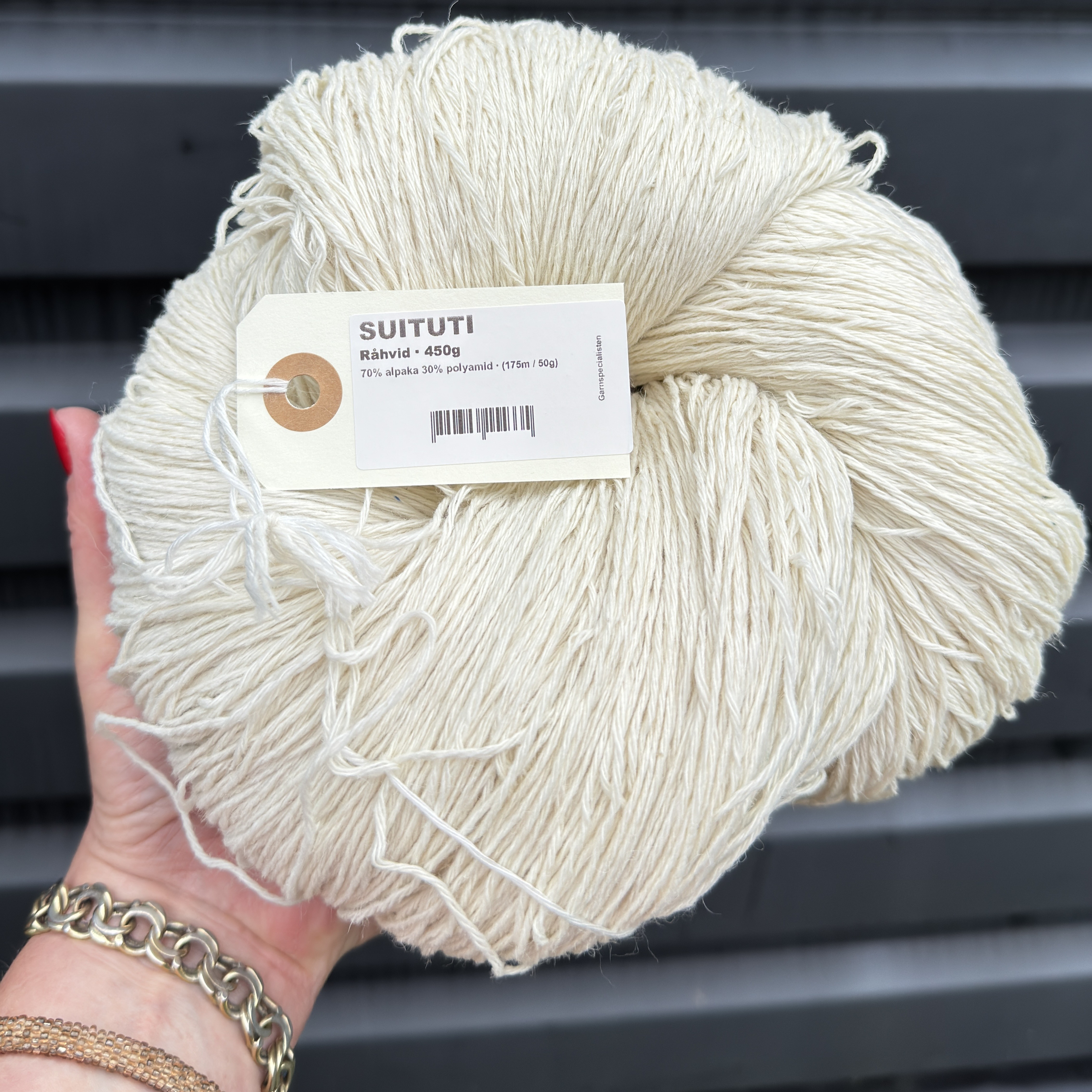SUITUTI (450 g) - Råhvid