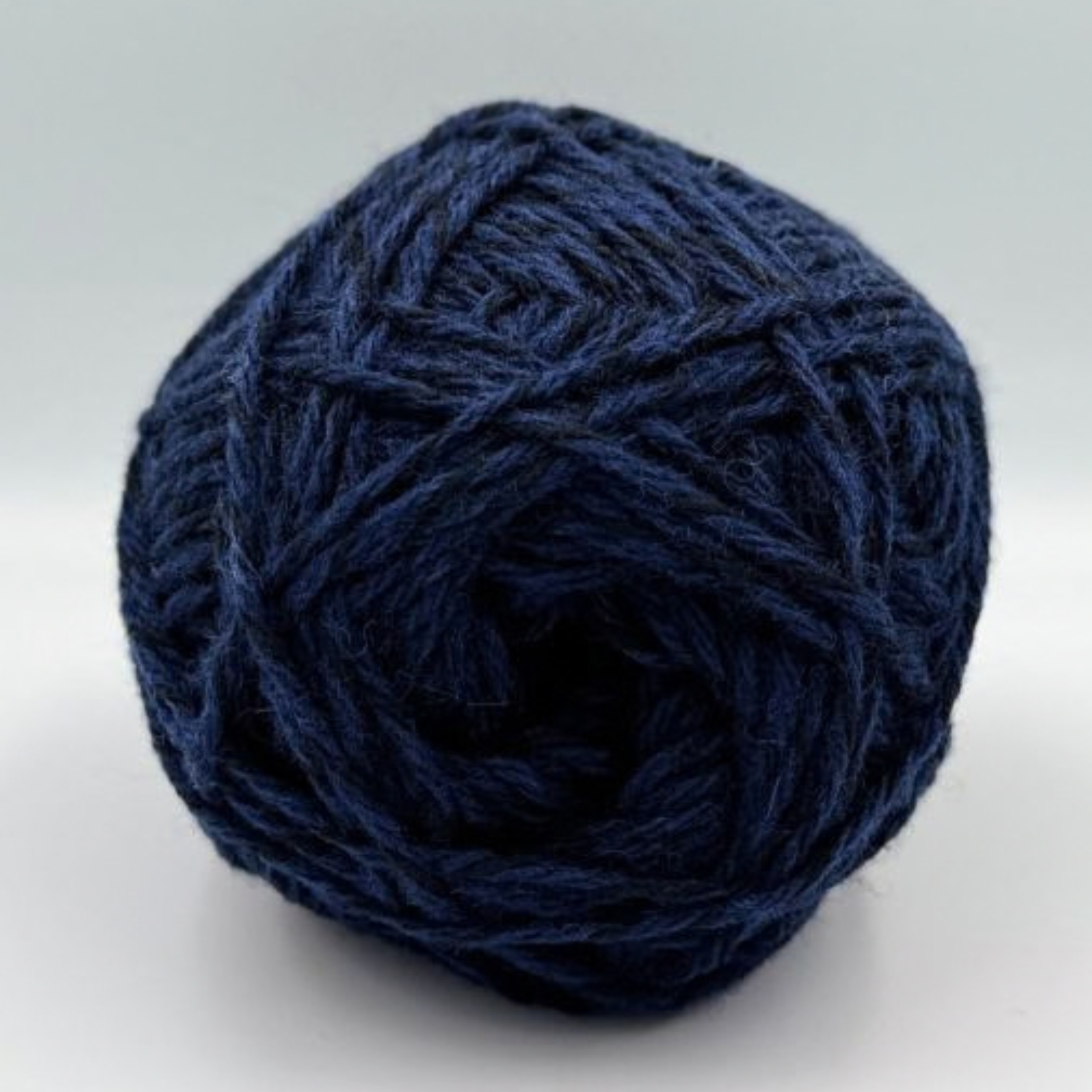 Umai New Zealandsk Uld (100 g) - Marineblå