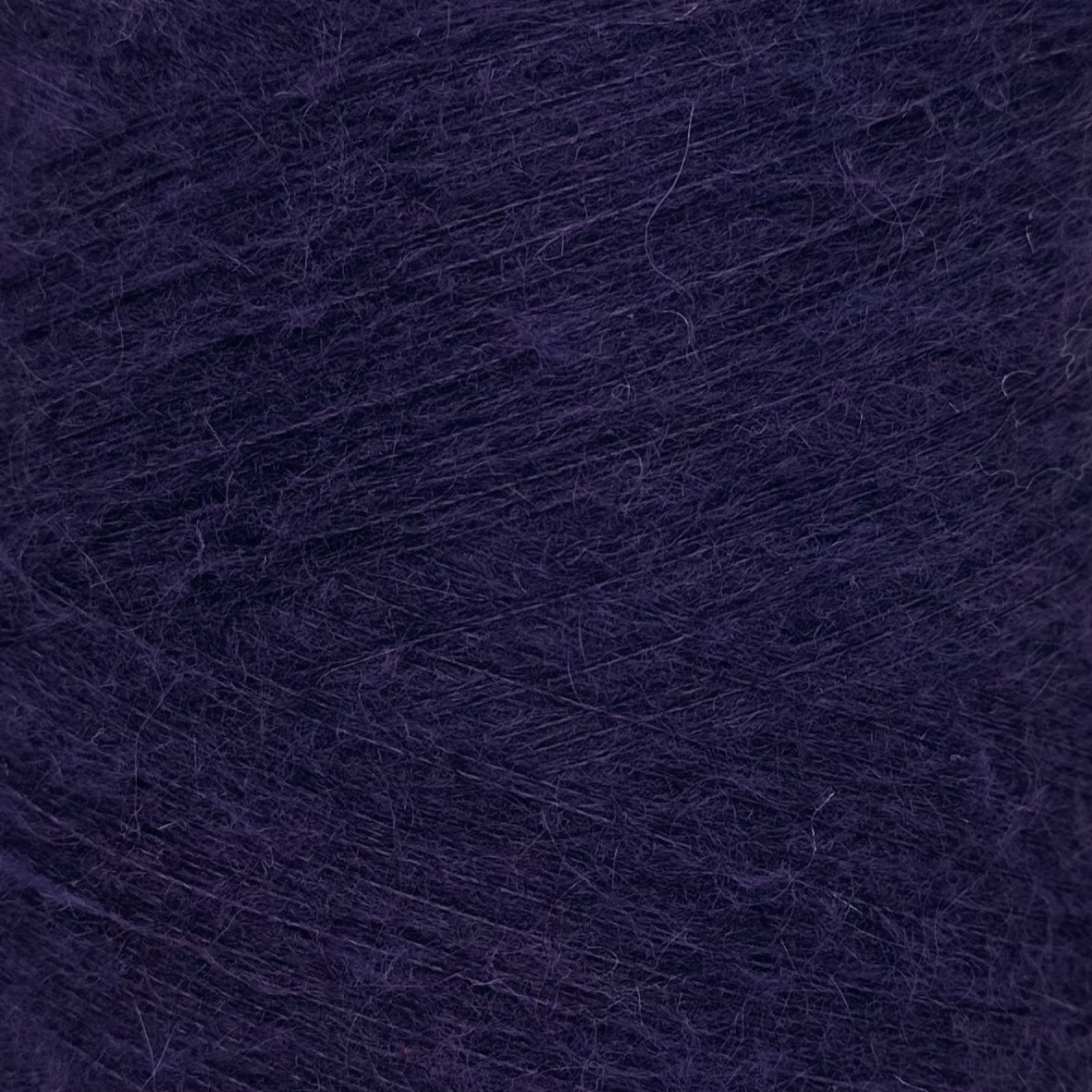 Patelo Fluffy Følgetråd (800 g) – Lilla